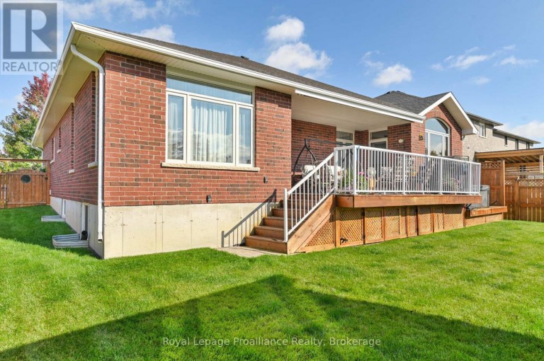 2 BEVAN DRIVE, Belleville (Thurlow Ward), Ontario, K8N0H8