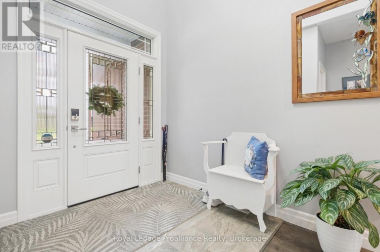 2 BEVAN DRIVE, Belleville (Thurlow Ward), Ontario, K8N0H8
