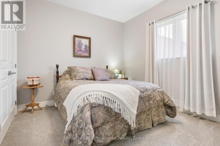 2 BEVAN DRIVE, Belleville (Thurlow Ward), Ontario, K8N0H8