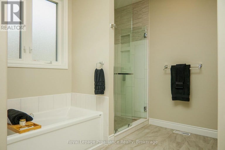 60 SHEWMAN ROAD, Brighton, Ontario, K0K1H0
