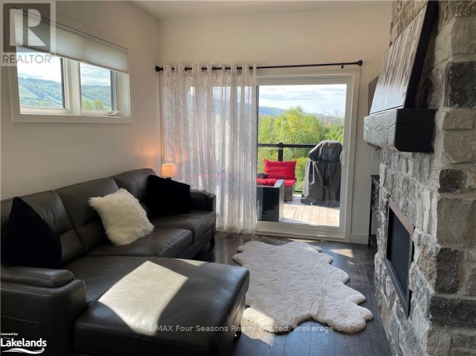 302 - 12 BEAUSOLEIL LANE, Blue Mountains, Ontario, L9Y2X5