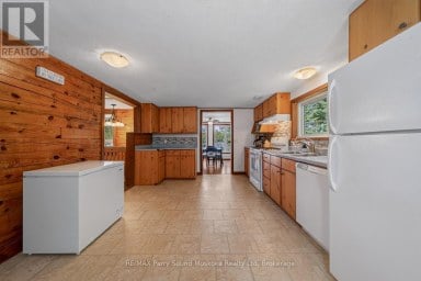 134 JOHNSTON ROAD Magnetawan (Spence) Ontario photo 5