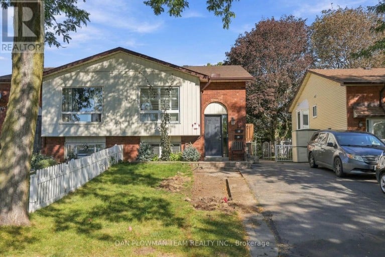 228 MEDINA COURT, Oshawa (Lakeview), Ontario, L1J7E1