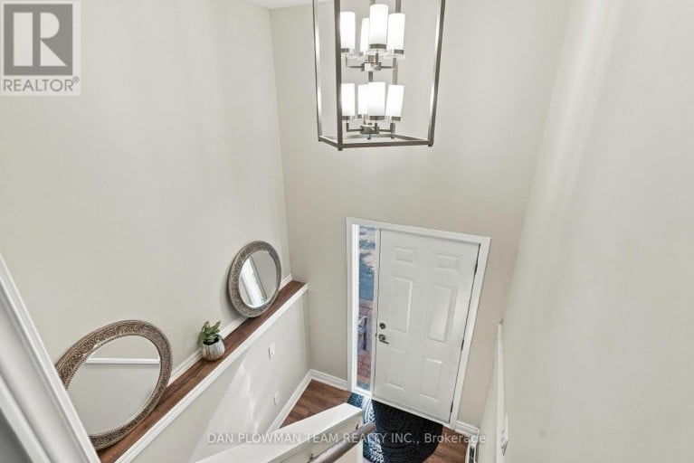 228 MEDINA COURT, Oshawa (Lakeview), Ontario, L1J7E1