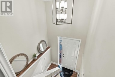 228 MEDINA COURT Oshawa (Lakeview) Ontario photo 3