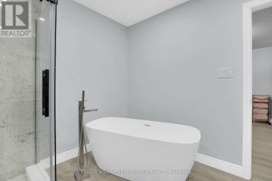 60 NICHOLSON DRIVE Barrie (Ardagh) Ontario photo 21