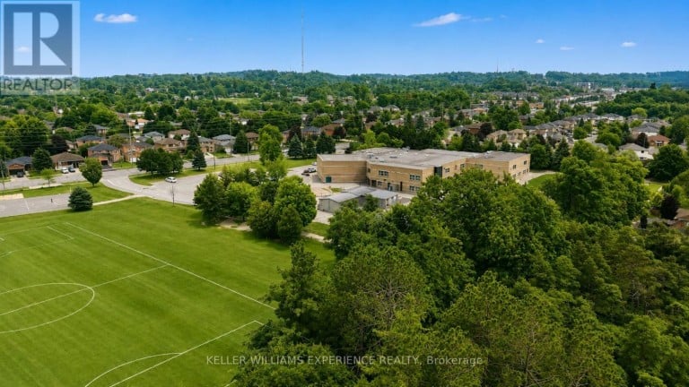 60 NICHOLSON DRIVE, Barrie (Ardagh), Ontario, L4N8L7