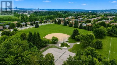 60 NICHOLSON DRIVE Barrie (Ardagh) Ontario photo 31