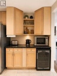 210 LLOYD MANOR ROAD Toronto (Princess-Rosethorn) Ontario photo 10