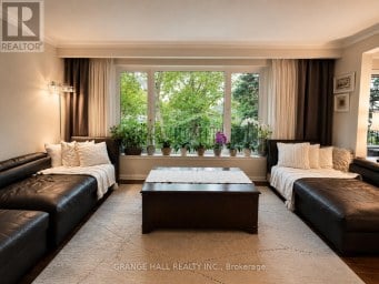 210 LLOYD MANOR ROAD Toronto (Princess-Rosethorn) Ontario photo 16