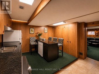 210 LLOYD MANOR ROAD Toronto (Princess-Rosethorn) Ontario photo 34