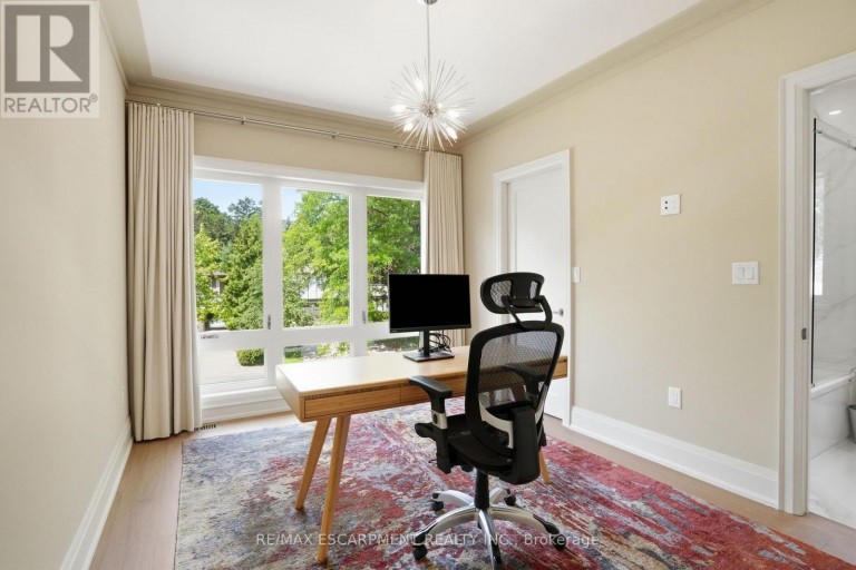 1254 BRAMBLEWOOD LANE, Mississauga (Lorne Park), Ontario, L5H1M1