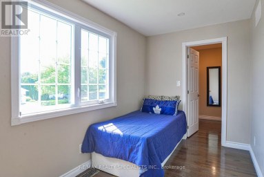 15 LANKIN AVENUE Bracebridge (Monck (Bracebridge)) Ontario photo 17