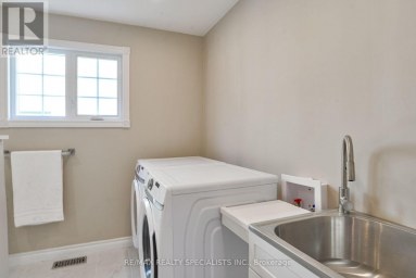 15 LANKIN AVENUE Bracebridge (Monck (Bracebridge)) Ontario photo 24