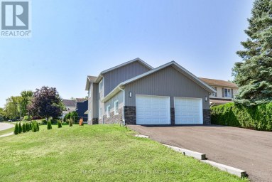 15 LANKIN AVENUE Bracebridge (Monck (Bracebridge)) Ontario photo 3
