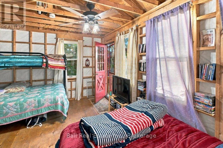 616 WESLEMKOON LAKE, WEST BAY- WAO ROAD, Addington Highlands (Addington Highlands), Ontario, K0H1K0