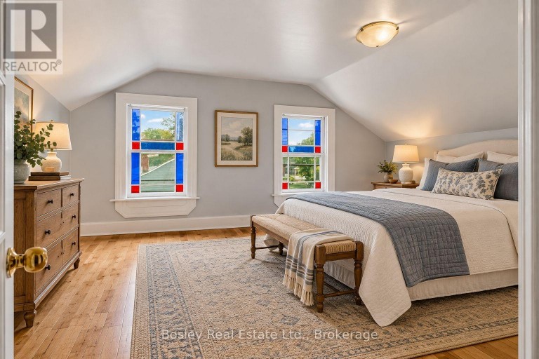 86 CHARLES STREET, Port Hope, Ontario, L1A1S7