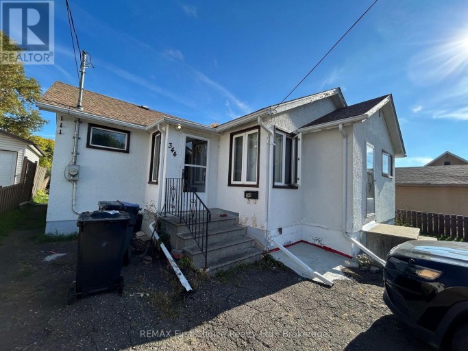 344 CORNWALL AVENUE, Thunder Bay (Court / Cumberland), Ontario, P7B1T3