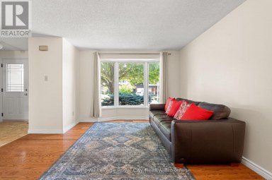 121 IMPERIAL ROAD N Guelph (Willow West/Sugarbush/West Acres) Ontario photo 3