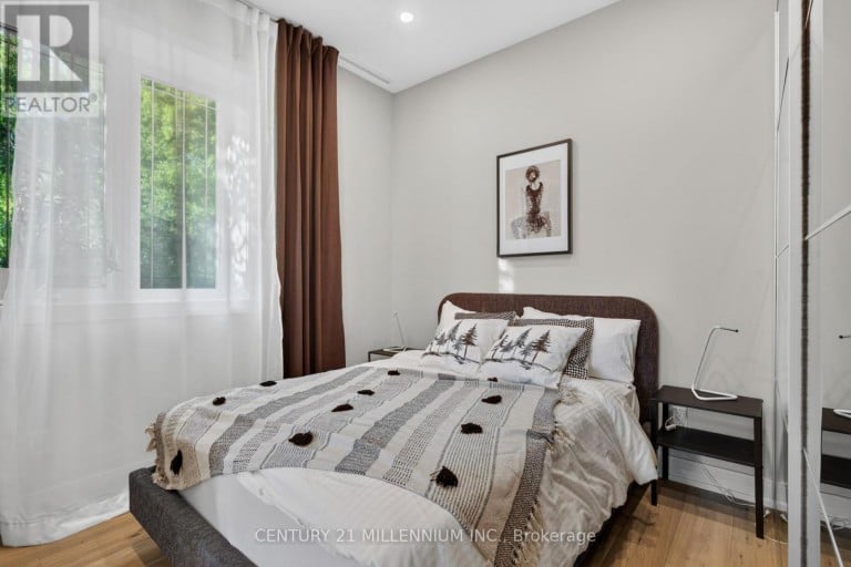 12 LEGATO COURT, Toronto (Banbury-Don Mills), Ontario, M3B1L7