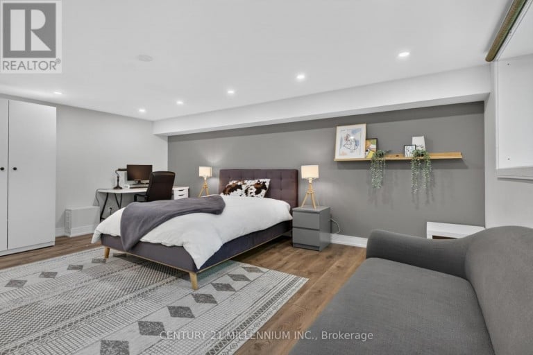 12 LEGATO COURT, Toronto (Banbury-Don Mills), Ontario, M3B1L7