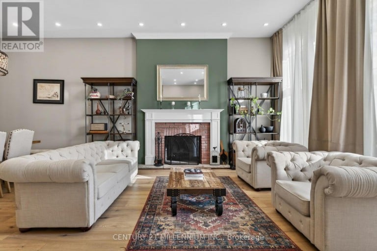 12 LEGATO COURT, Toronto (Banbury-Don Mills), Ontario, M3B1L7