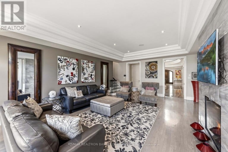 65 PARR PLACE, Vaughan (Uplands), Ontario, L4J8L1