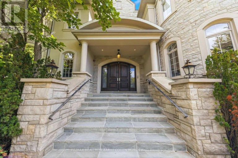 65 PARR PLACE, Vaughan (Uplands), Ontario, L4J8L1