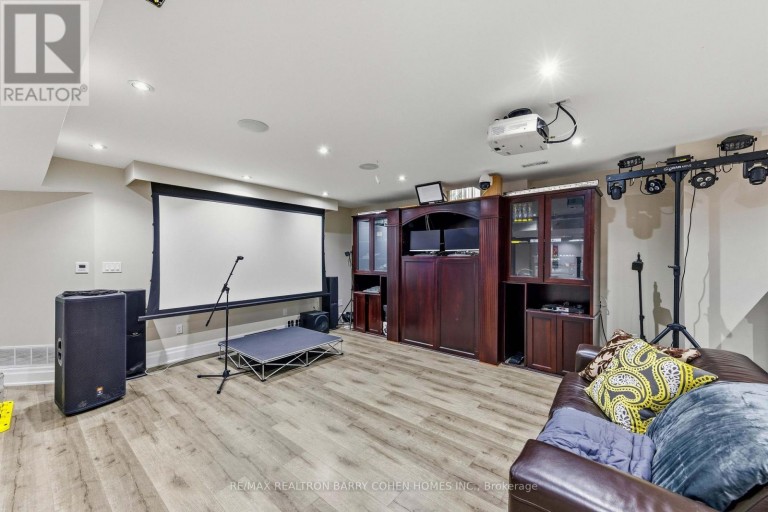 65 PARR PLACE, Vaughan (Uplands), Ontario, L4J8L1