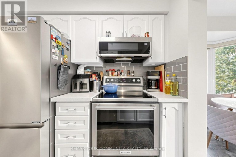 187 VANGUARD ROAD, Vaughan (Patterson), Ontario, L4K5G9