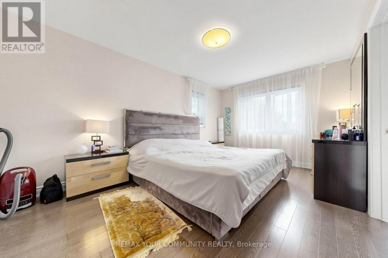 187 VANGUARD ROAD, Vaughan (Patterson), Ontario, L4K5G9