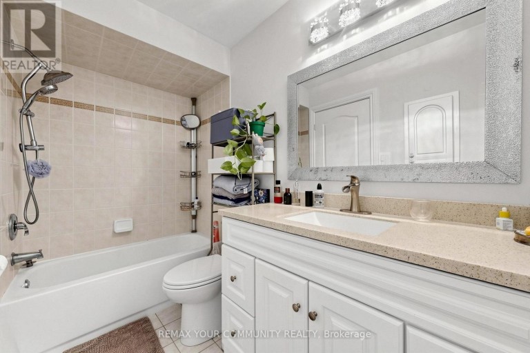 187 VANGUARD ROAD, Vaughan (Patterson), Ontario, L4K5G9