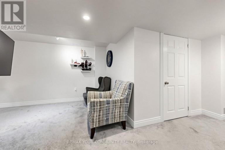 187 VANGUARD ROAD, Vaughan (Patterson), Ontario, L4K5G9