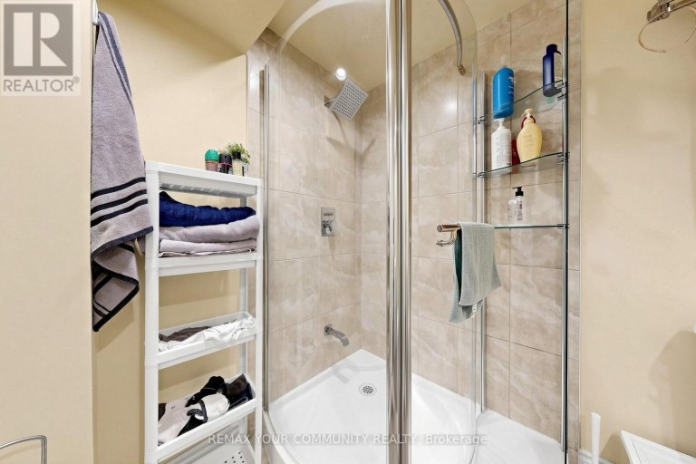 187 VANGUARD ROAD, Vaughan (Patterson), Ontario, L4K5G9