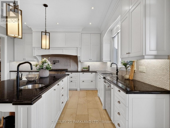 171 OXFORD STREET, Richmond Hill (Mill Pond), Ontario, L4C4L6