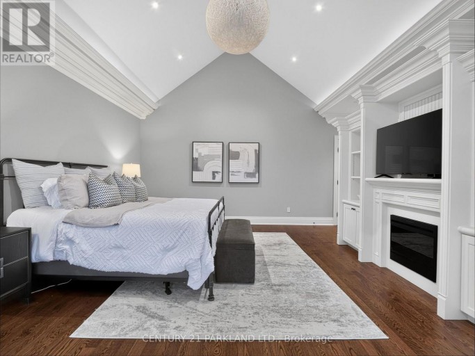 171 OXFORD STREET, Richmond Hill (Mill Pond), Ontario, L4C4L6