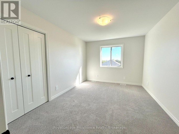 20 PEACE RIVER STREET, Belleville (Thurlow Ward), Ontario, K8N0V4