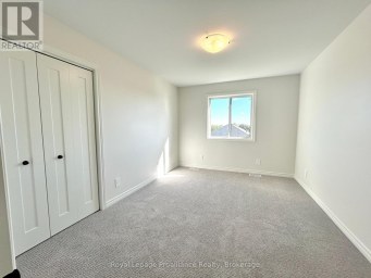 20 PEACE RIVER STREET Belleville (Thurlow Ward) Ontario photo 15