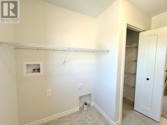 20 PEACE RIVER STREET Belleville (Thurlow Ward) Ontario photo 19