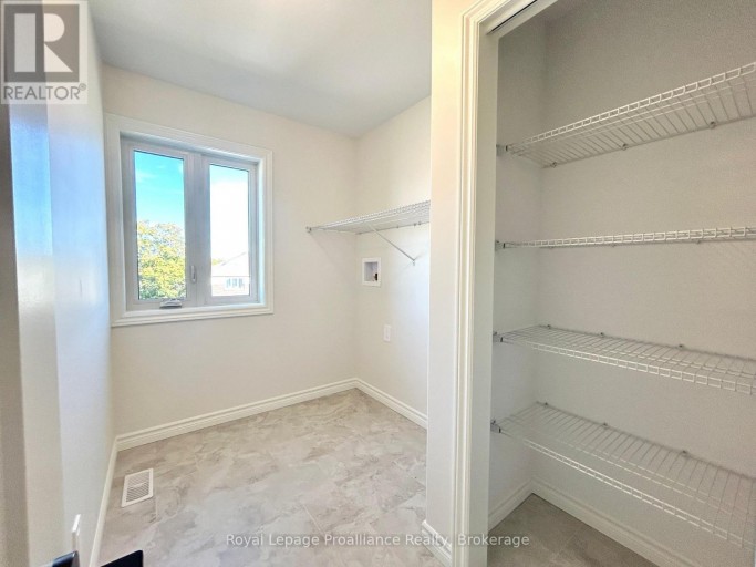 20 PEACE RIVER STREET, Belleville (Thurlow Ward), Ontario, K8N0V4