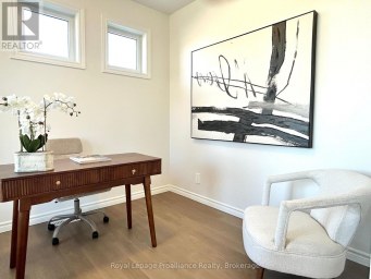 20 PEACE RIVER STREET Belleville (Thurlow Ward) Ontario photo 3
