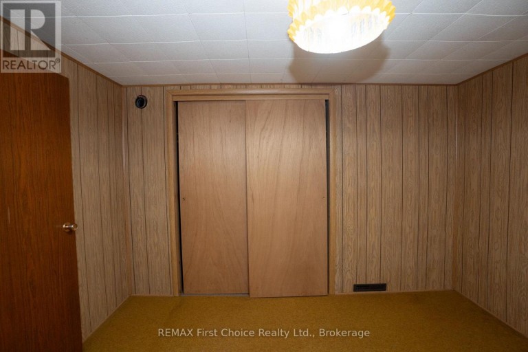 69 MATTHEWS ST. STREET, Thunder Bay (Shuniah), Ontario, P7A3K8