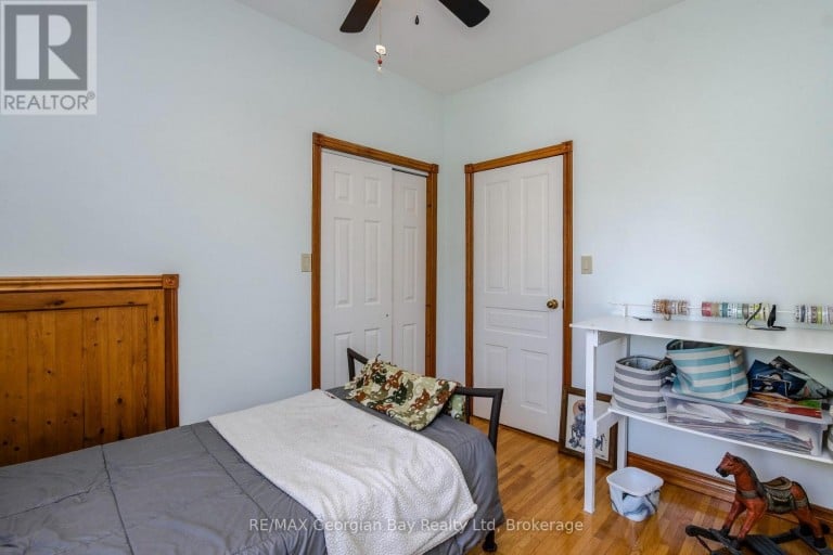 305 LINDSAY STREET E, Midland, Ontario, L4R2V4