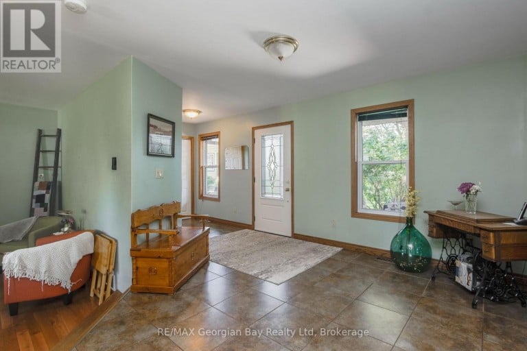 305 LINDSAY STREET E, Midland, Ontario, L4R2V4