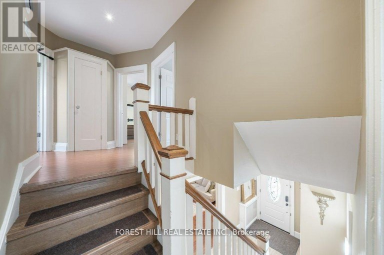 82 BROOKE AVENUE, Toronto (Bedford Park-Nortown), Ontario, M5M2J9