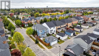 1 CAPOGNA STREET Markham (Cornell) Ontario photo 22