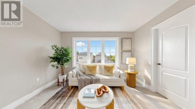 1 CAPOGNA STREET Markham (Cornell) Ontario photo 9