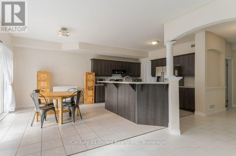 57 VOYAGEUR STREET, Peterborough (Northcrest Ward 5), Ontario, K9L0E7
