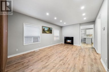 MAIN - 68 NANTUCKET DRIVE Richmond Hill (Oak Ridges Lake Wilcox) Ontario photo 3