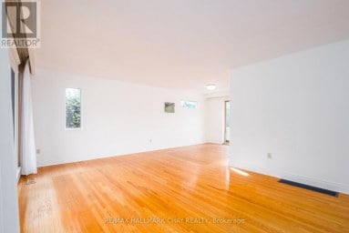 44 AMELIA STREET Barrie (Codrington) Ontario photo 12